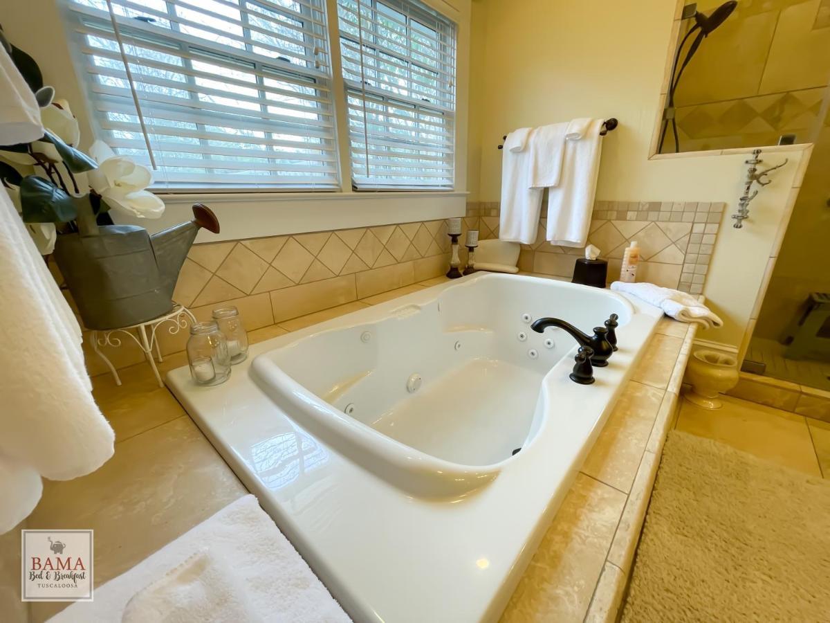 Bama Bed And Breakfast - Magnolia Family Suite Tuscaloosa Esterno foto
