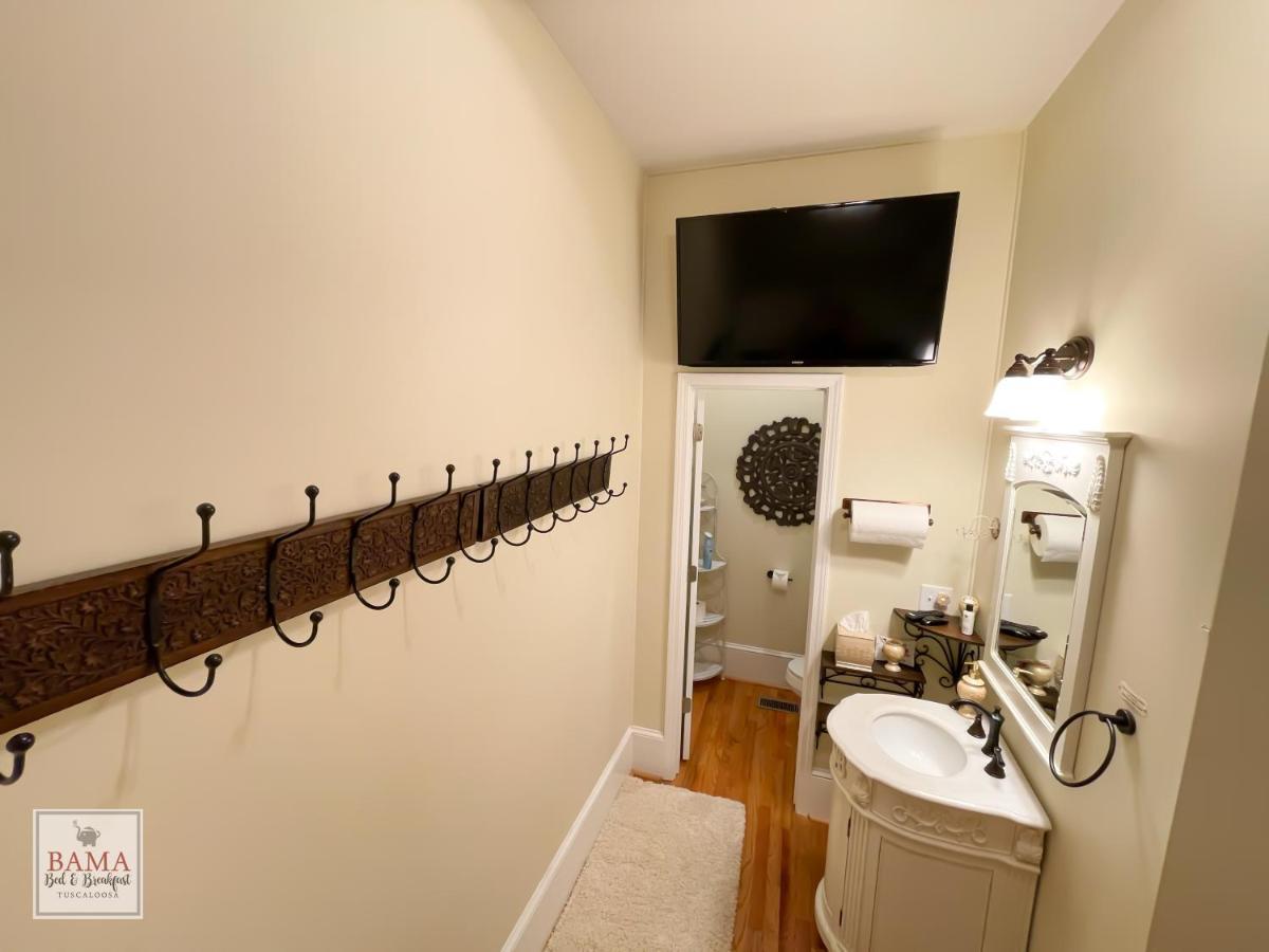 Bama Bed And Breakfast - Magnolia Family Suite Tuscaloosa Esterno foto